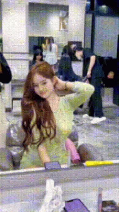 是不是圆圆的球动了一下？