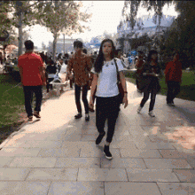 砍个价而已，你们咋还演上了